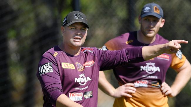 Seibold’s Broncos take on Bennett’s Rabbitohs on Friday night. AAP Image/Dan Peled.