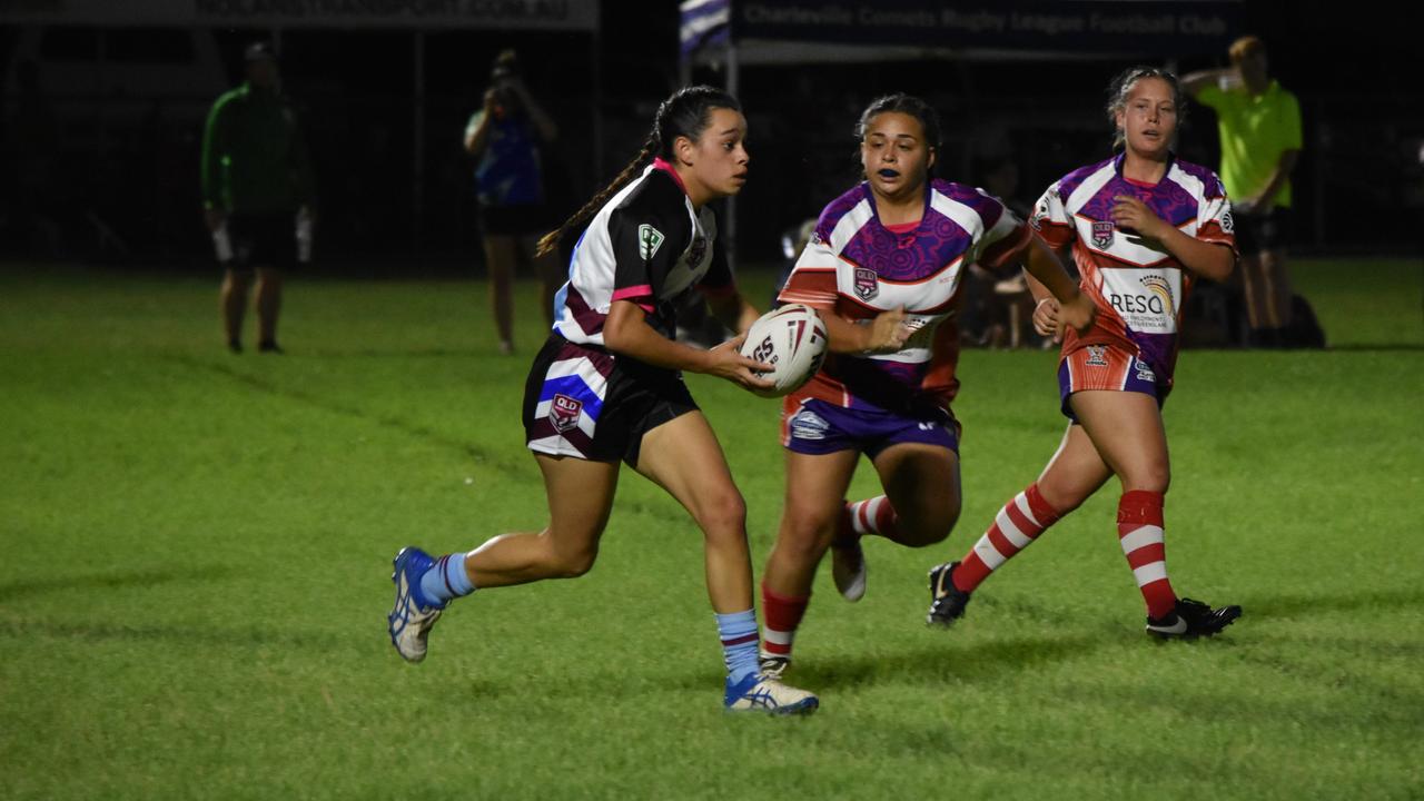 Western Ringers v Southern Outback U17 girls. Adrian Vowles Cup 2020.