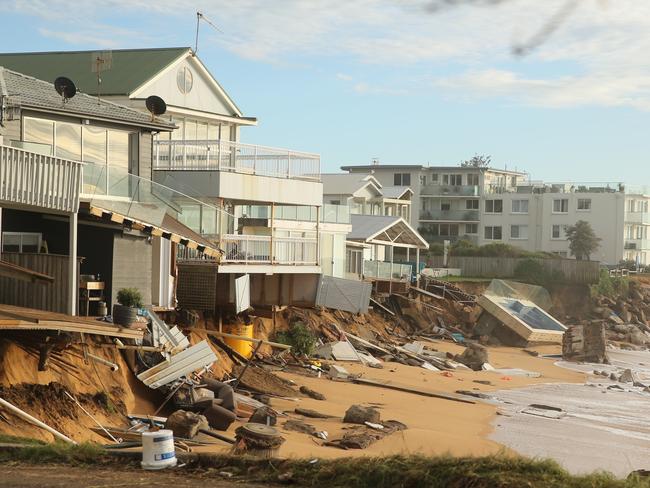 The properties on Pittwater Rd north of Ramsay st Collaroy have suffered more errossion overnight. Picture: John Grainger.