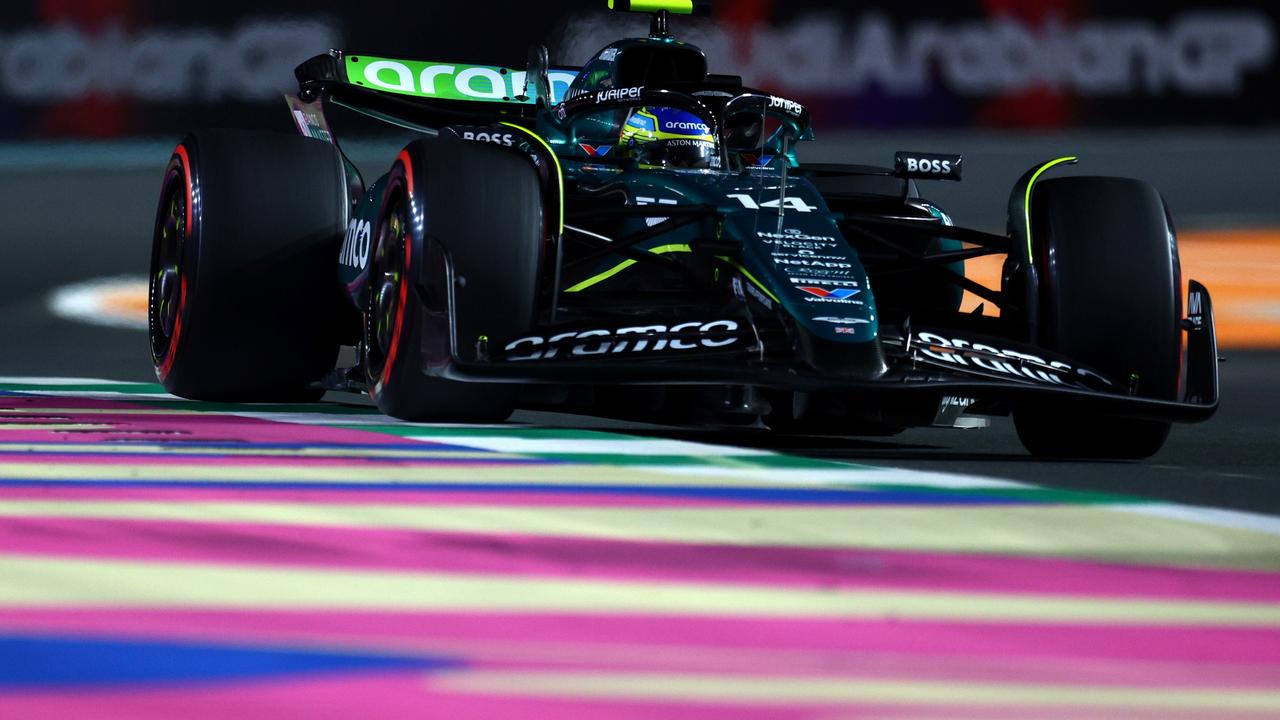 F1 2024 沙特阿拉伯大奖赛练习结果、计时、亮点、费尔南多·阿隆索引领步伐、对刘易斯·汉密尔顿、丹尼尔·里卡多、奥斯卡·皮亚斯特里的调查