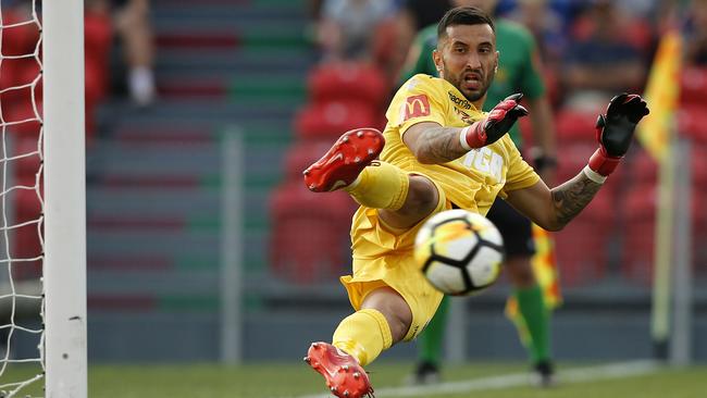 Paul Izzo can only watch as the Jets grab an equaliser. (AAP Image/Darren Pateman)