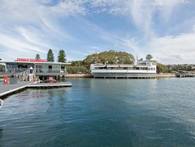 Existing view of the Catalina restaurant.