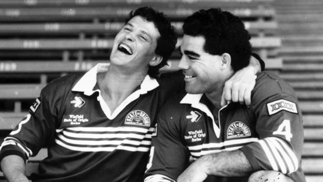 Peter Jackson and Mal Meninga together in 1991.