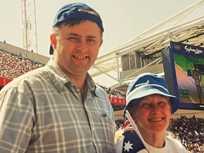 Albo reveals tragic Mother’s Day story