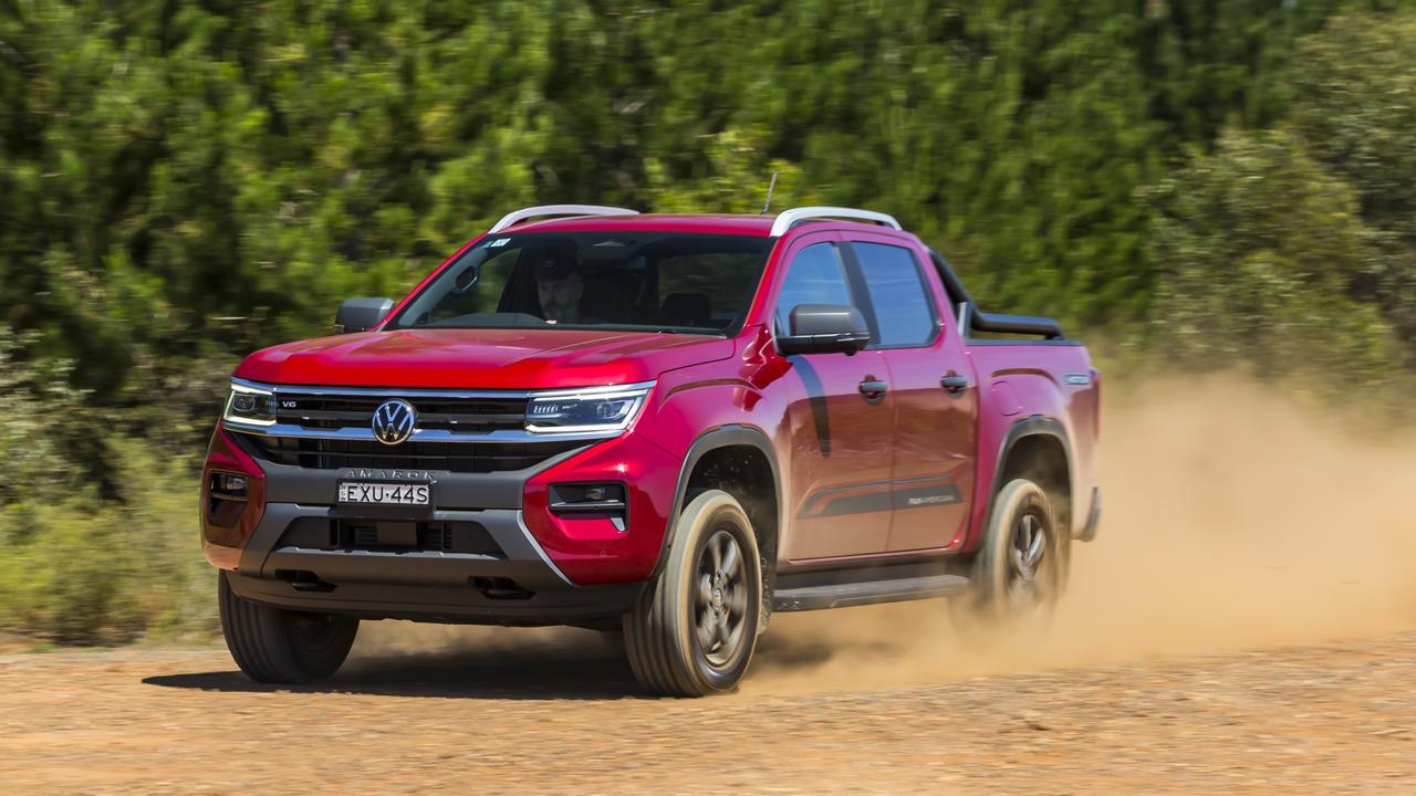 2023 Toyota HiLux GR Sport, Ford Ranger Wildtrak X, Volkswagen Amarok ...