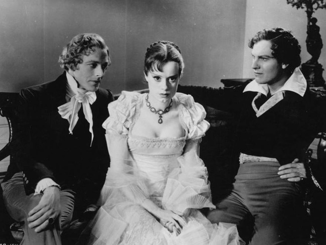 Douglas Walton (Percy Shelley), Elsa Lanchester (Mary Shelley) and Gavin Gordon (Lord Byron) in the 1935 film The Bride of Frankenstein. Out of Copyright