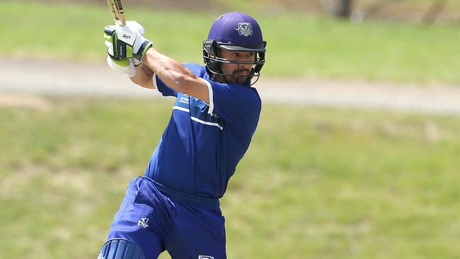 Premier Cricket: Greenvale Kangaroos v Melbourne University: Joshua Trembearth of Greenvale batting on Saturday, December 4, 2021 in Greenvale, AustraliaPhoto: Hamish Blair