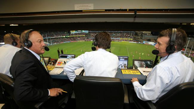 Malcolm Blight, Anthony Hudson and Stephen Quartermain in the commentary box for Channel 10 in 2007.