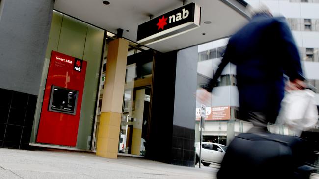 The big four banks have no current plans to wind down cash services. Picture: NCA NewsWire / Kelly Barnes