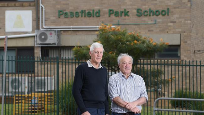 Passfield Park Kids Inc volunteer Jan Domanski and Macarthur MP Dr Mike Freelander have called for Passfield Park School to be knocked down. Picture: Simon Bullard