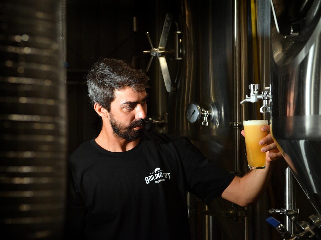 WHAT A BREW: Head brewer at The Boiling Pot in Noosaville Pedro Bevilaqua de Lucca.  Photo: John McCutcheon / Sunshine Coast Daily