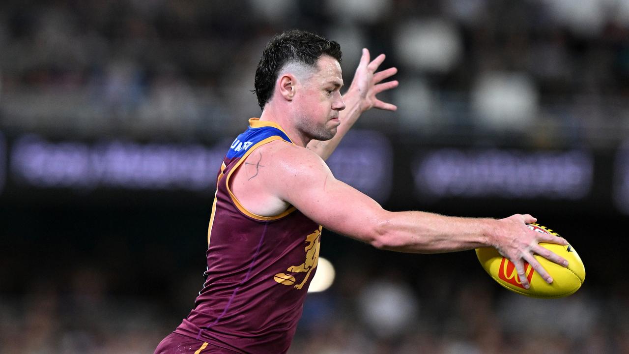 Clarry v Neale: Goodwin throws Oliver another huge tag
