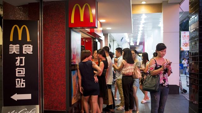 McDonald's customers in Shenzhen, China. Picture: Brent Lewin/Bloomberg