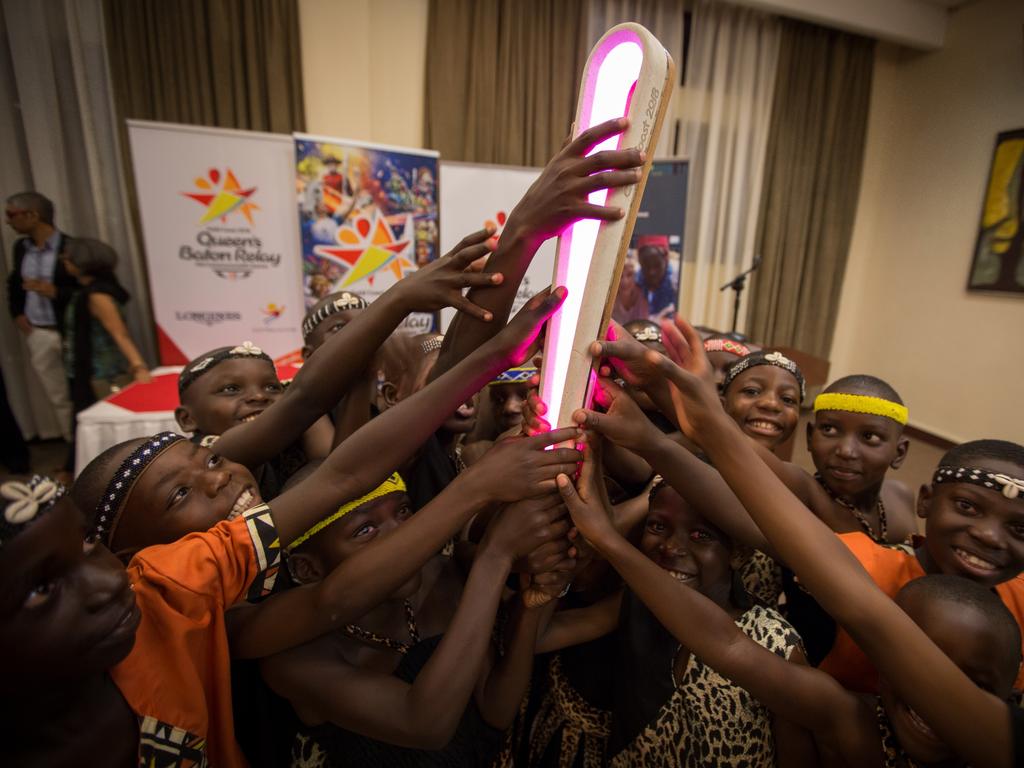 The Queen’s Baton attended a farewell reception held and was entertained by children of the African Children’s Choir, in Kampala, in Uganda, on 28 March 2017.