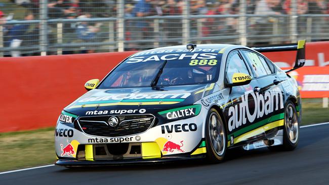 Craig Lowndes drives in his final top ten shootout at Bathurst on Saturday. Picture: Tim Hunter.