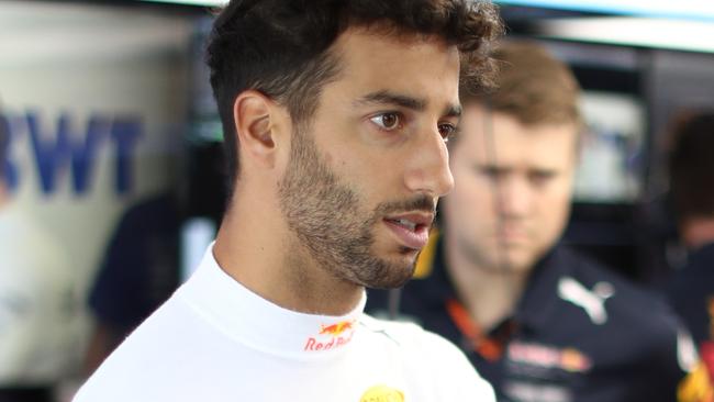 Daniel Ricciardo on Esteban Ocon: ‘Don’t like his attitude’ F1 ...