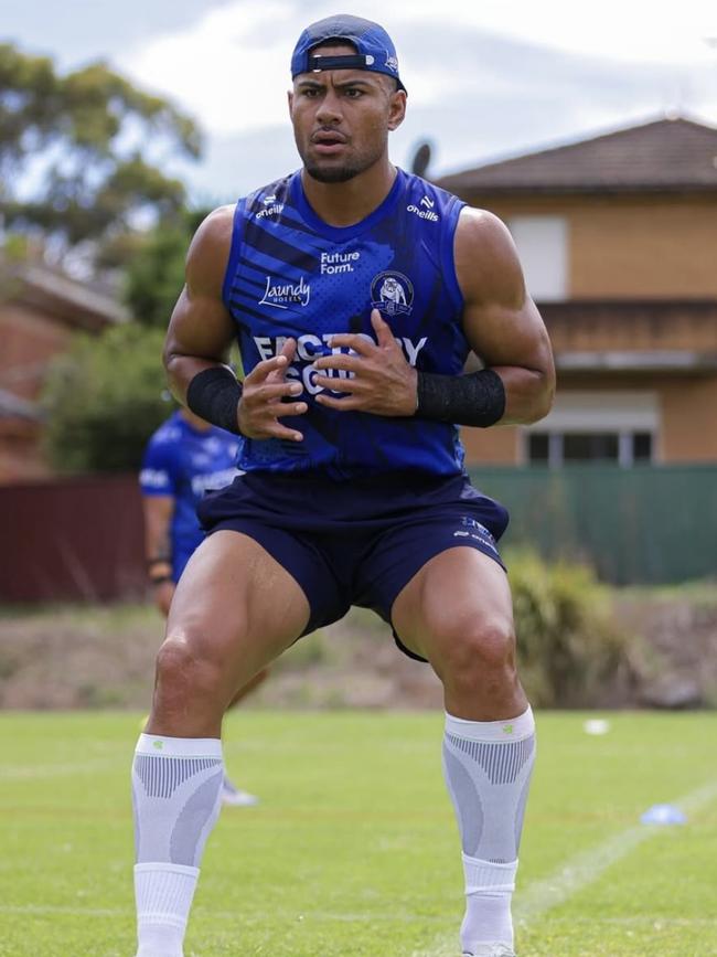 Stephen Crichton cut a fit figure on his first day of pre-season training. Picture: Bulldogs