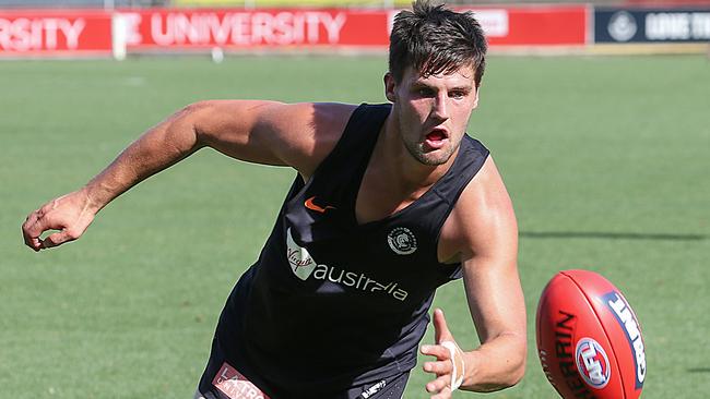 Nic Newman in action at Carlton training. Picture: Ian Currie