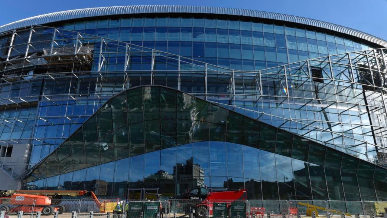 Spurs' new arena is still behind schedule, and won't be in use until 2019