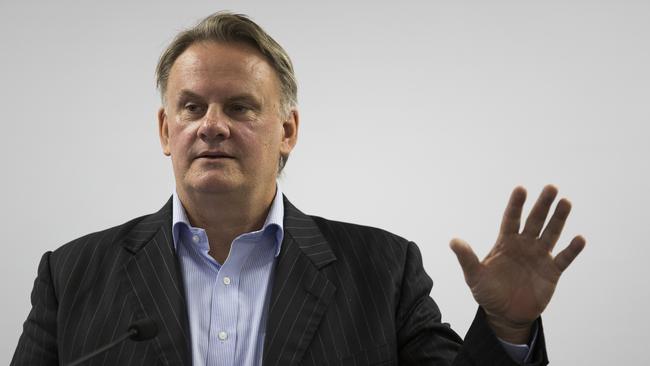 Mark Latham has announced on his Facebook page Mark Latham’s Outsiders that he has joined the Liberal Democrats, which is headed by David Leyonhjelm.