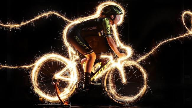 Women’s Tour Down Under rider Amanda Spratt, riding for Mitchelton Scott. Picture Sarah Reed (scroll down to see how this extraordinary photo was taken)