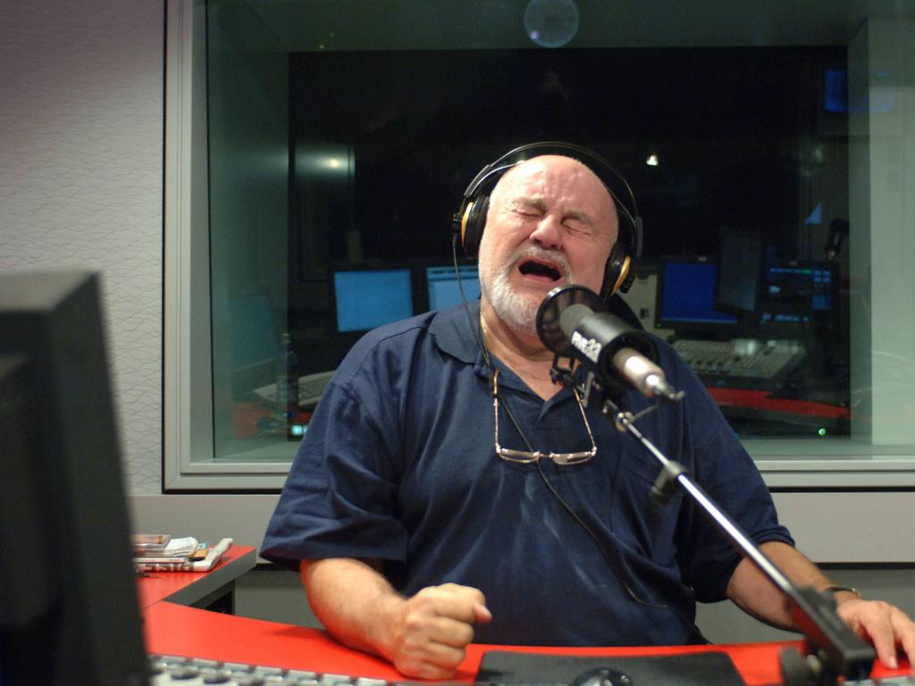 Bob hamming it up in his FIVEaa studio in August, 2006.