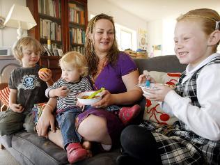 Caroline Jane and her kids Saskia, Hugo and Freya pictured at her Mosman house today. (L to R) Hugo, Freya, Caroline and Saskia. Picture: Sam Ruttyn