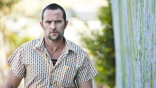 Sullivan Stapleton in “Cut Snake”.