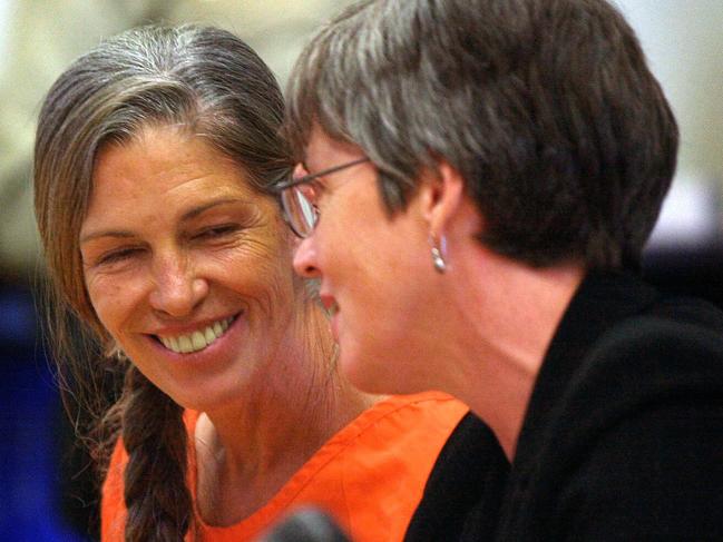 Former Manson family member Leslie Van Houten (l) talks with her lawyer Christie Webb in 2002.  Picture:  Supplied