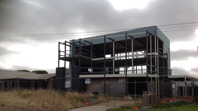 Yankalilla Council has approved the demolition of this unfinished house on Gold Coast Drive, Carrickalinga.