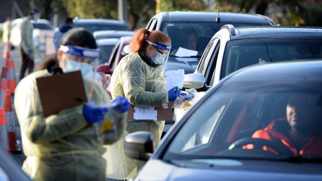 Pop-up COVID-19 testing sites, like this one at Airport West in July, will be set up across the northern suburbs on Thursday, authorities say. Picture: Andrew Henshaw