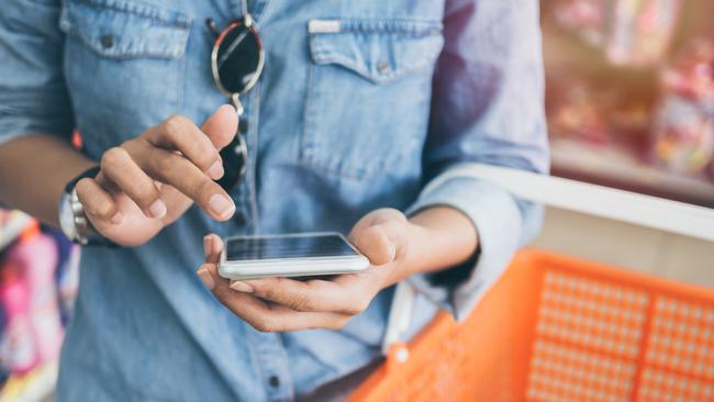 x15ventures managing director Toby Norton-Smith said his firm’s research showed two distinct behaviours in Gen Z shoppers: ‘deal hacking’ involving loyalty email signups, multiple tabs and coupon codes, and ‘digital window shopping’ finding inspiration through social and branded content. Picture: iStock