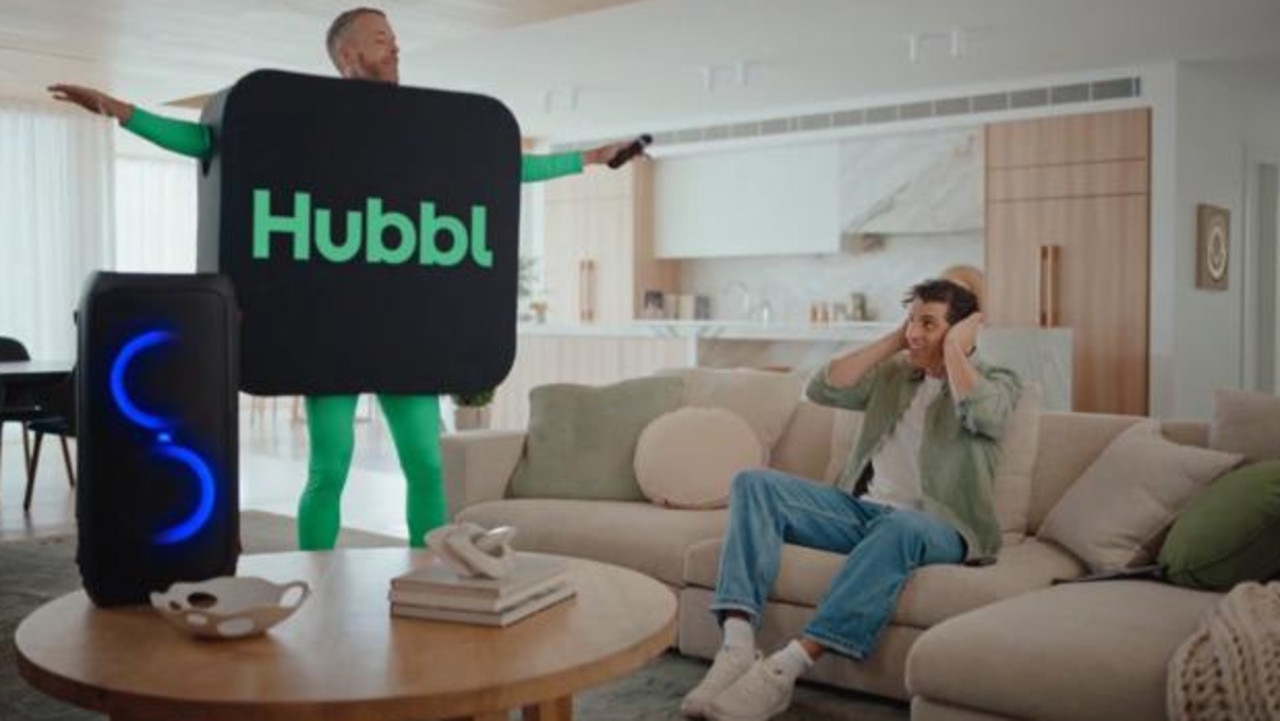 Hamish Blake and Andy Lee star in the new Hubbl commercial.