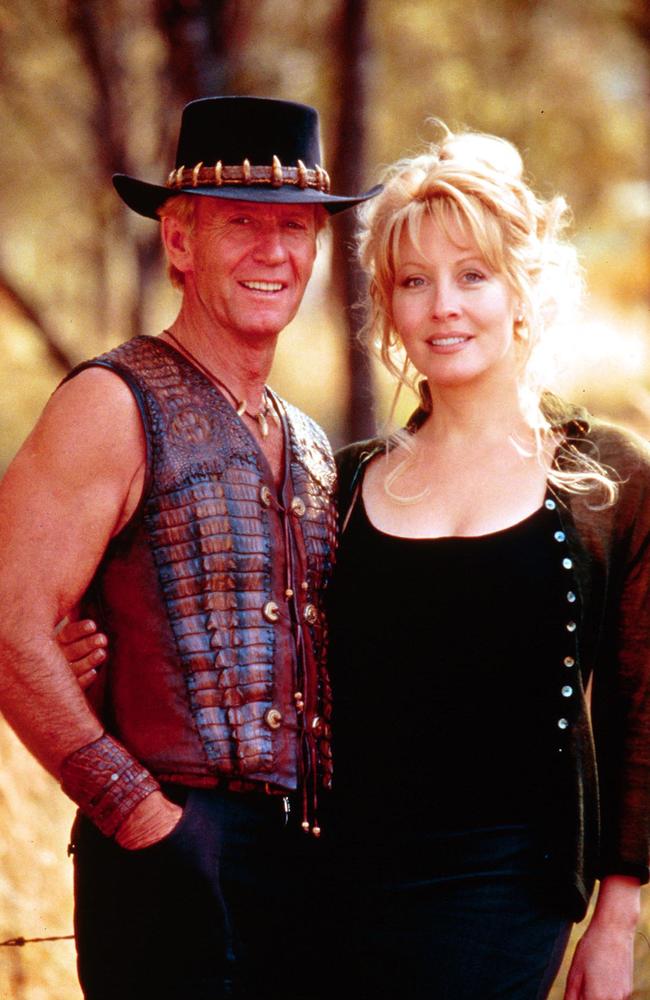 Paul Hogan and Linda Koslowski pose for a photo on the set of the film Crocodile Dundee in Los Angeles. Picture: Getty