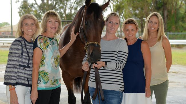 The all-women syndicate owners of the horse Meadow Lane. L to R Venessa Merrin, Katie Page, Meadow Lane, Zara Phillips, Donna Hay, Sophie Magnier. Picture: Ken Butti