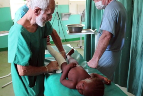 Dr Elliot and Jocelyn were Christian missionary doctors who moved to Burkina Faso in 1972 and set up a 120-bed clinic. Picture: ABC NEWS