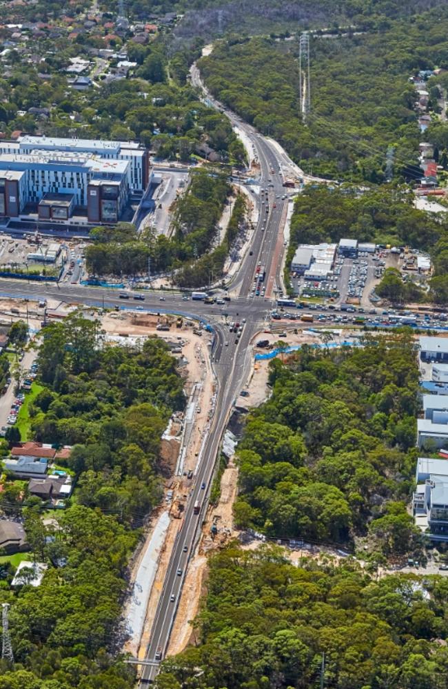 Roadworks at Frenchs Forest in April 2018 Warringah Rd Forest Way.