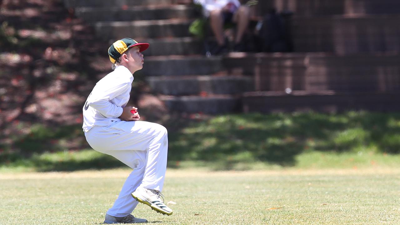 Got him - Wynnum’s Aden Biddle takes a catch last year playing for Bears. Picture Glenn Hampson