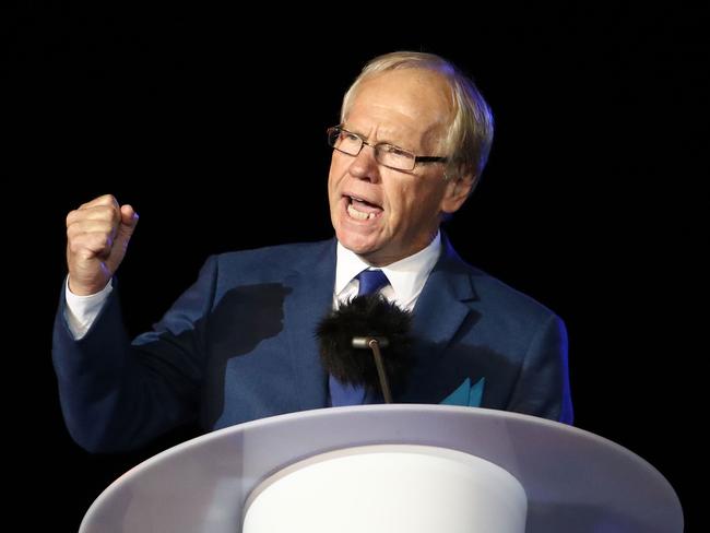 GOLD COAST, AUSTRALIA - APRIL 15:  Peter Beattie makes a speach during the Closing Ceremony for the Gold Coast 2018 Commonwealth Games at Carrara Stadium on April 15, 2018 on the Gold Coast, Australia.  (Photo by Scott Barbour/Getty Images)