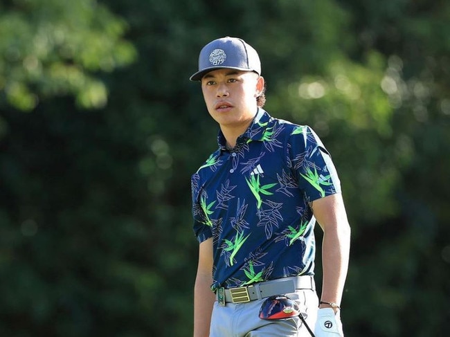 Rising golf star Jeffrey Guan is fighting for his career after a freak accident.