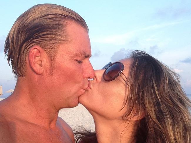 The loss of “great love” Shane Warne is still very hard, says Liz Hurley. Picture: Instagram