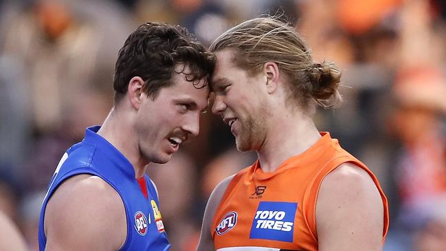 SYDNEY, AUSTRALIA - SEPTEMBER 07: Harry Himmelberg of the Giants remonstrates with Zaine Cordy of the Bulldogs during the 2019 AFL Second Elimination Final match between the GWS Giants and the Western Bulldogs at Giants Stadium on September 07, 2019 in Sydney, Australia. (Photo by Dylan Burns/AFL Photos via Getty Images)