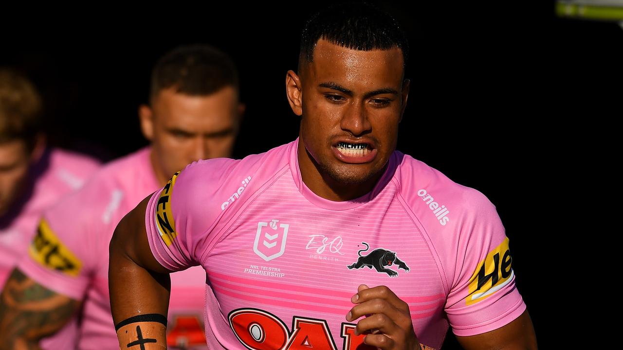 BRISBANE, AUSTRALIA - AUGUST 29: Stephen Crichton of the Panthers runs onto the field before the round 24 NRL match between the Penrith Panthers and the Wests Tigers at Moreton Daily Stadium on August 29, 2021, in Brisbane, Australia. (Photo by Albert Perez/Getty Images)