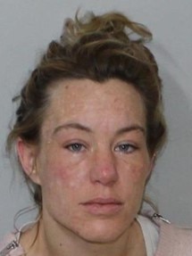 Robin Lean is wanted by police, she is known to frequent the Eltham area.