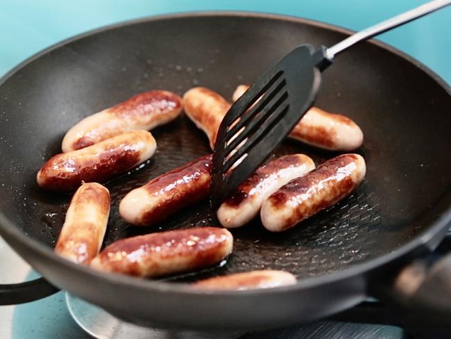 Contoured Sausage-Only Cooking Pans : Sausage Fry Pan