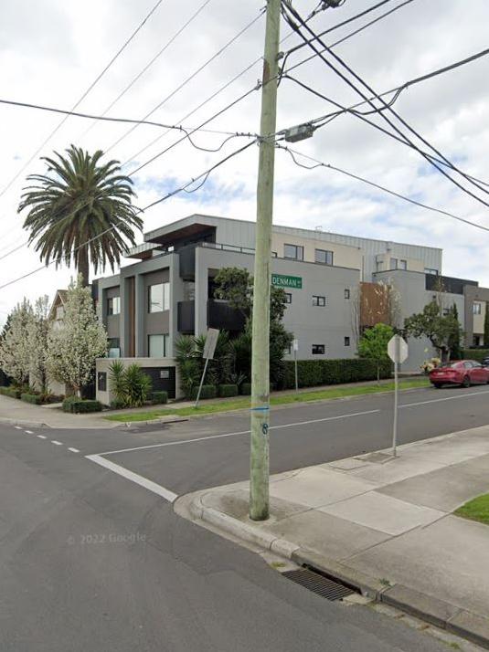 The teen was approached by the man who tried to force her into a car in St Kilda East on October 18. Picture: Google Maps