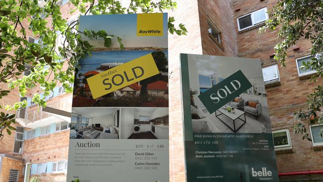 Housing boom to slow as fall in prices predicted