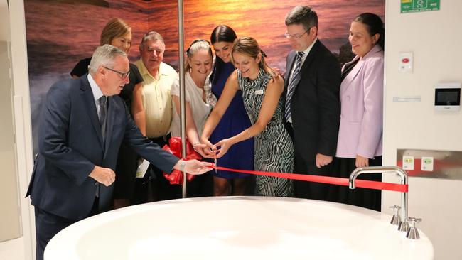 NSW Health Minister Brad Hazzard, Miranda and Oatley state Liberal MPs Eleni Petinos and Mark Coure and hospital staff at St George Hospital's new birthing unit.