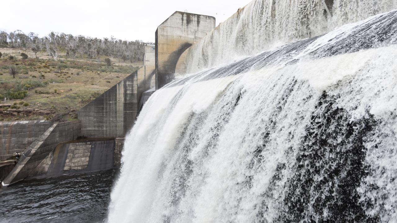 The Meadowbank Dam in Tasmania produces hydro-electricity for that state, helping it achieve net zero greenhouse gas emissions.