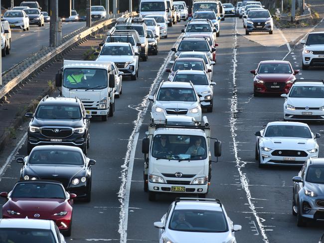 SYDNEY, AUSTRALIA - Newswire Photos August 23, 2022: Heavy traffic is seen heading towards the Harbour Bridge as commuters make their way to the CBD in Sydney as train strikes cause chaos across the Sydney transport networks.  Picture: Gaye Gerard / NCA Newswire